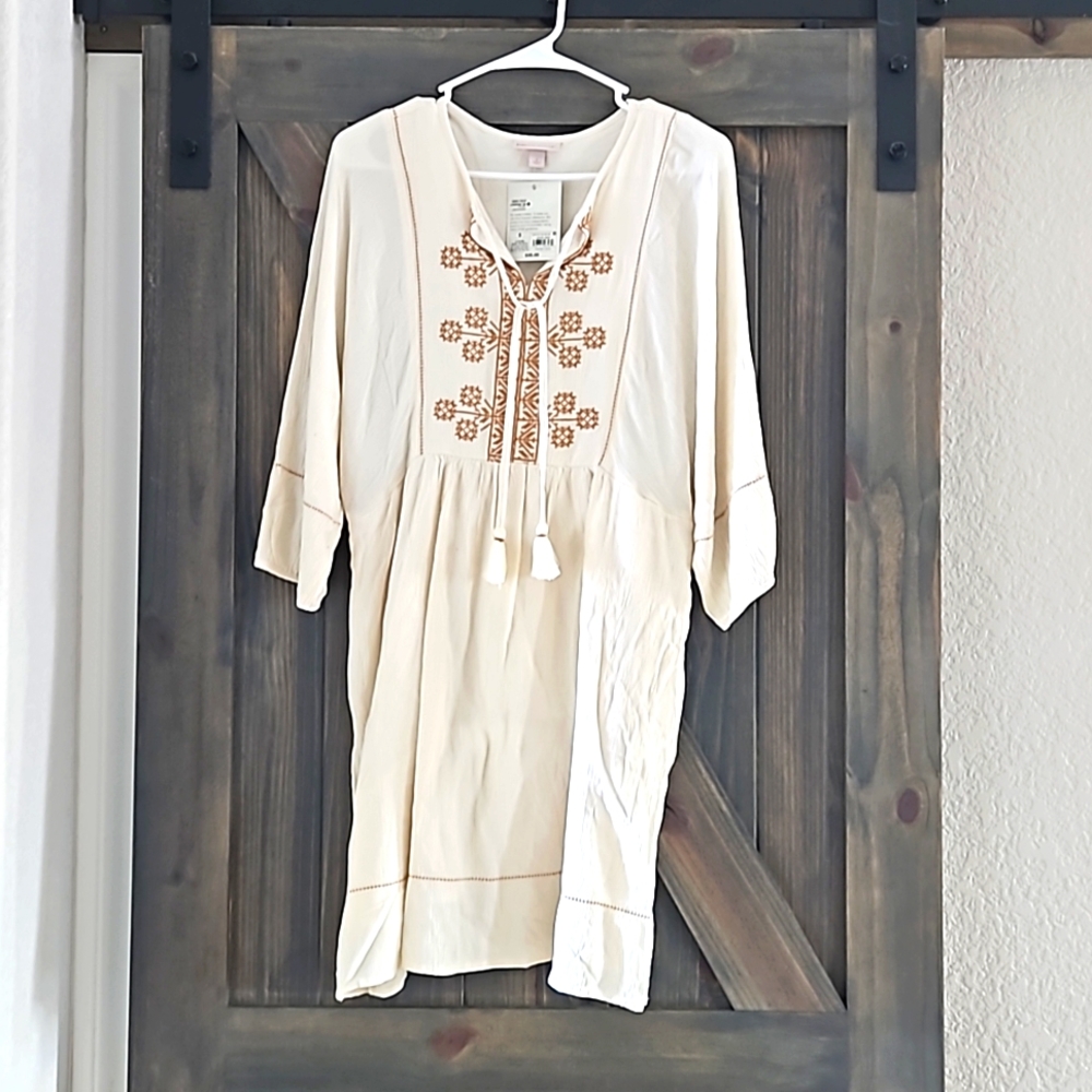 NWT knox Rose boho dresses with beautiful light brown embroidery.